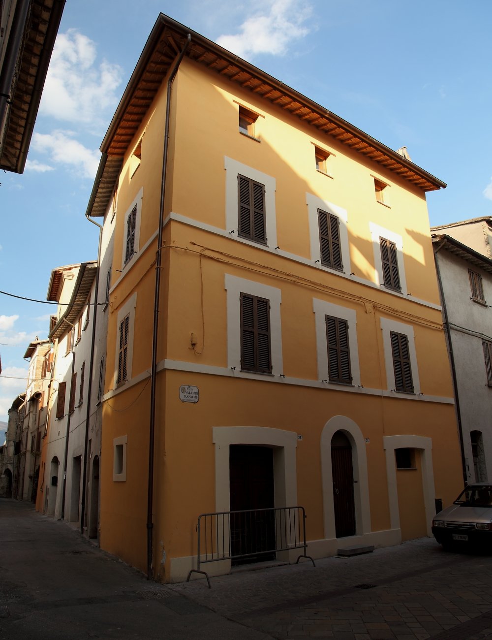 Ristrutturazione edificio nel centro storico di Cannara